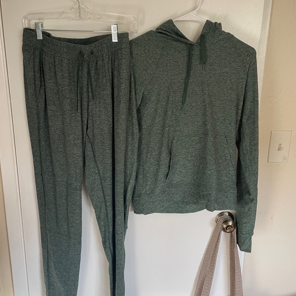 Outdoor Voices Heathered Green Hoodie Leggings Set